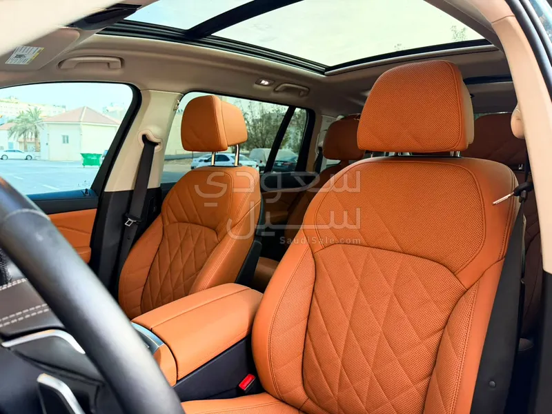 2024 بي ام دبليو الفئة اكس 7