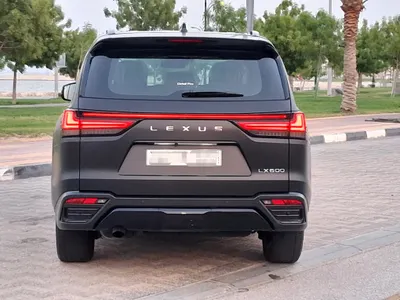 2025 لكزس إل إكس 600 BB