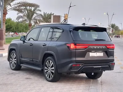 2025 لكزس إل إكس 600 BB