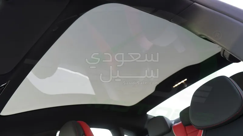 2027 مرسيدس - بنز سي إل أي 200 أي إم جي