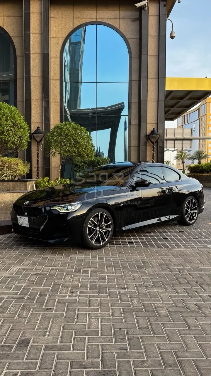 2023 بي ام دبليو الفئة الثانية اي 230