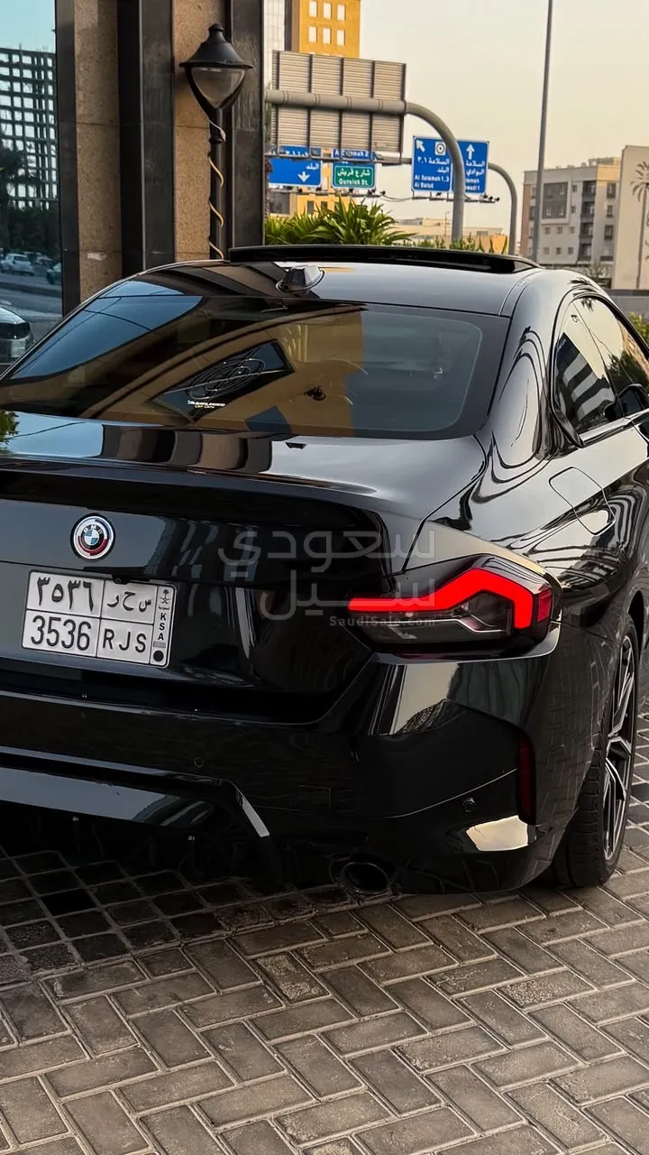 2023 بي ام دبليو الفئة الثانية اي 230