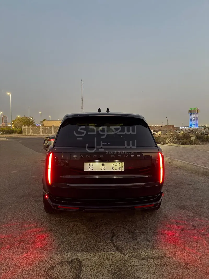 2024 لاند روفر رينج روفر بلاك اديشن