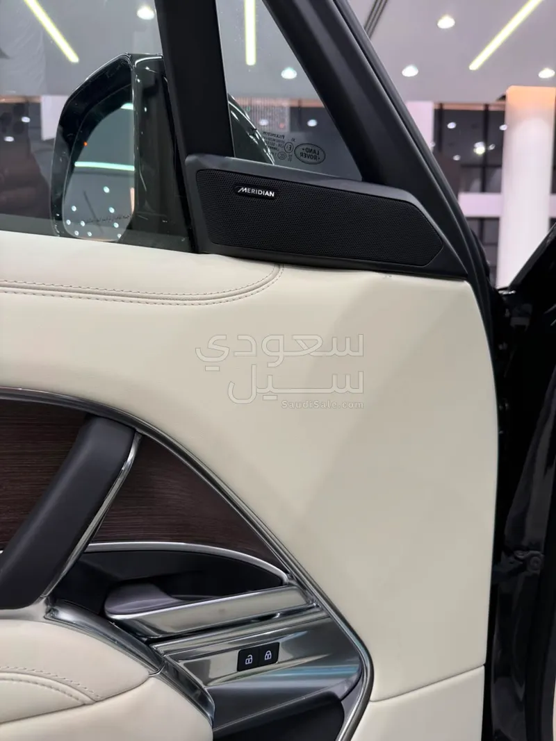 2026 لاند روفر رينج روفر فوج اس اي