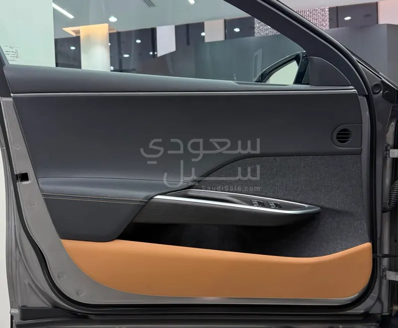 2024 لوسيد اير تورينج