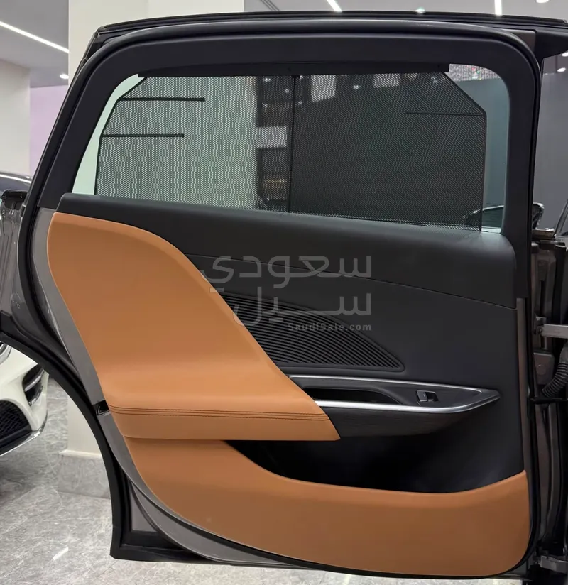 2024 لوسيد اير تورينج