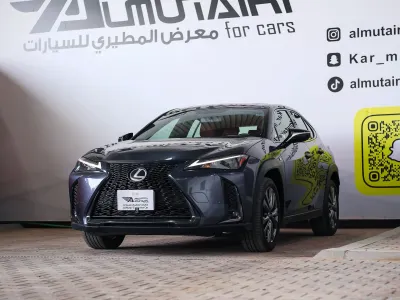 2023 لكزس يو إكس 200