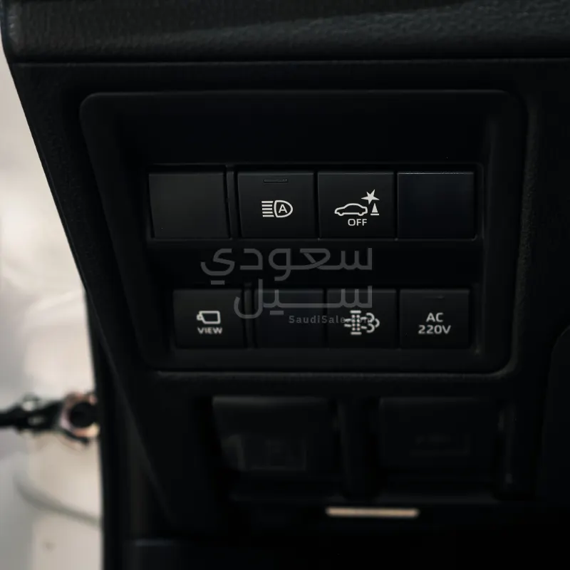 2027 تويوتا هاي لوكس اوف رود