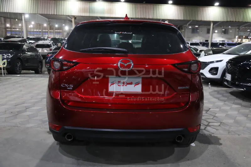 2021 مازدا سي اكس 5