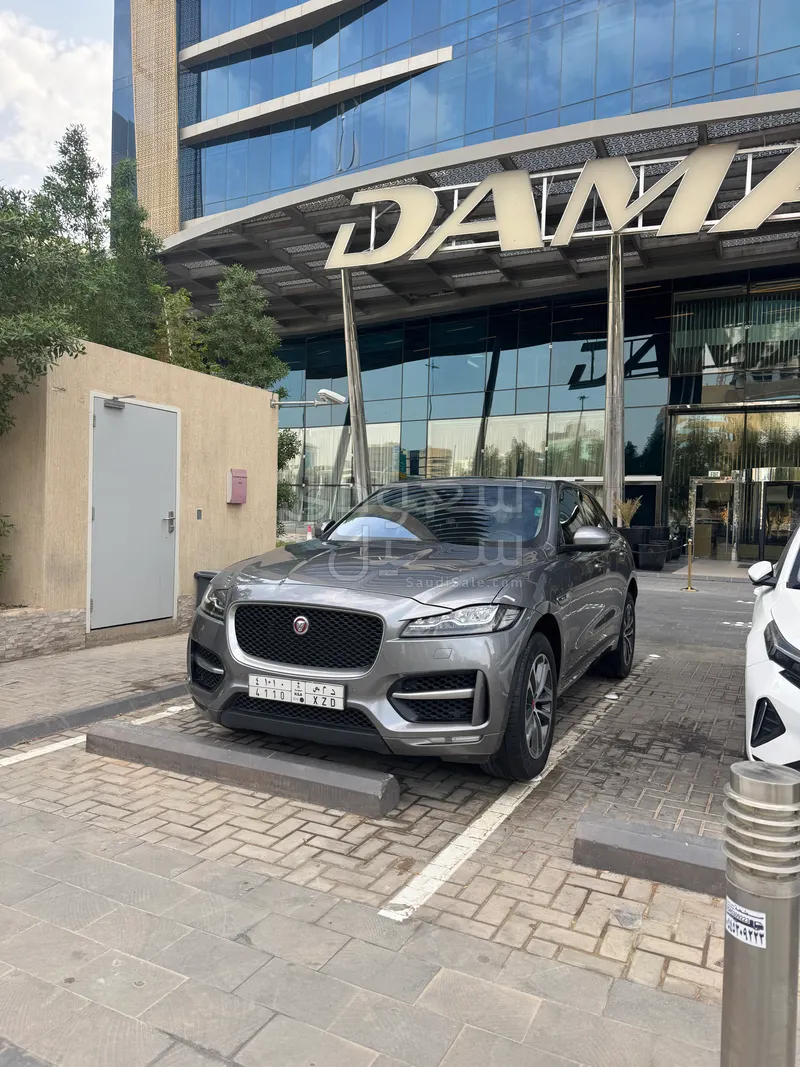 2020 جاكوار اف-بيس ار سبورت