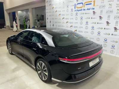 2024 لوسيد اير بيور