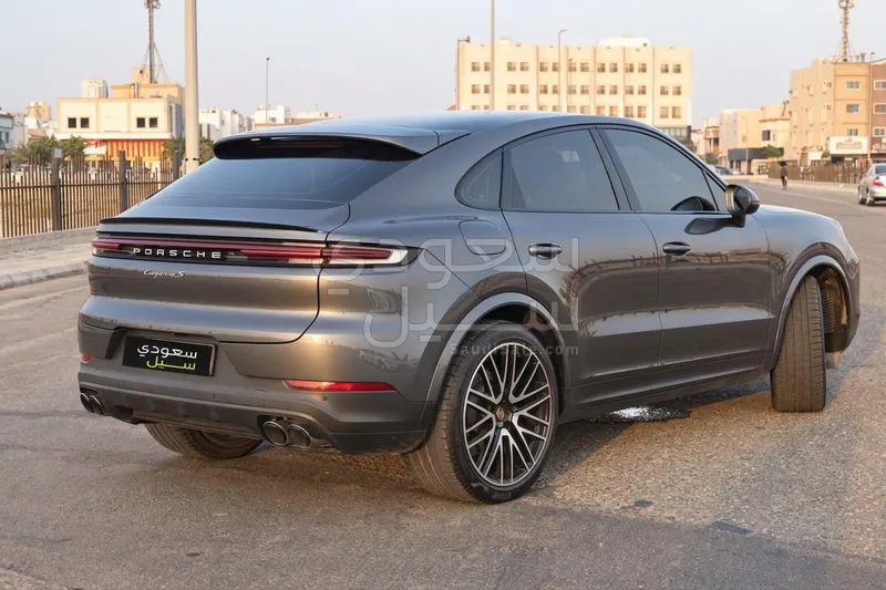 2024 بورش كايين اس كوبيه
