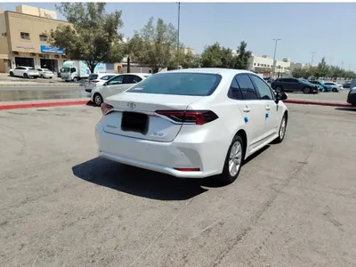 2025 تويوتا كورولا