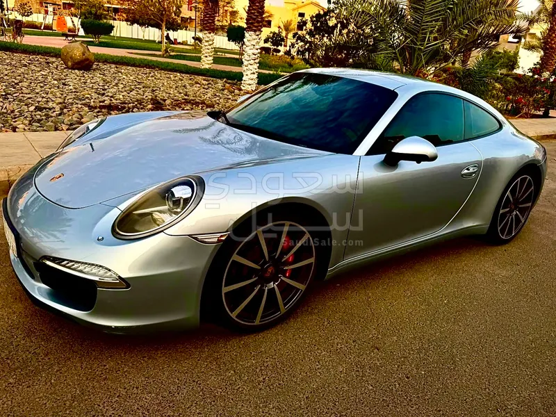 2014 بورش 911 كاريرا 4 اس