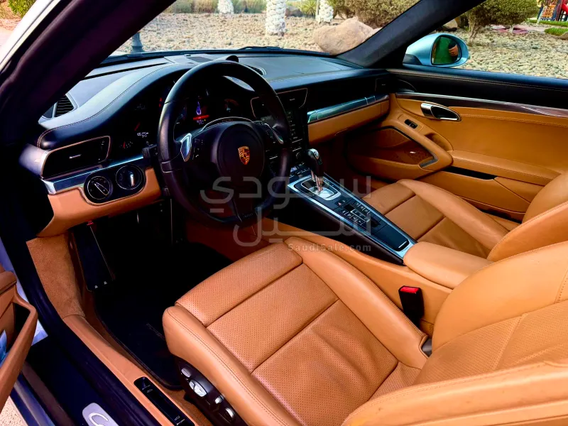 2014 بورش 911 كاريرا 4 اس