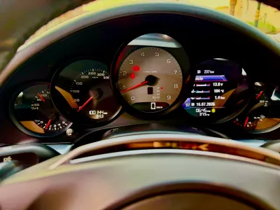 2014 بورش 911 كاريرا 4 اس