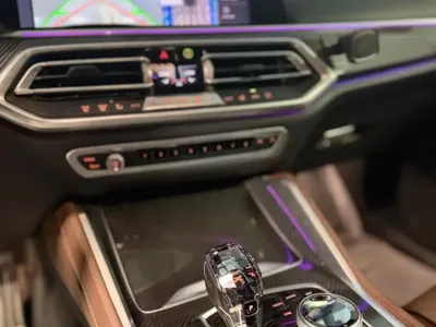 2020 بي ام دبليو الفئة اكس 6