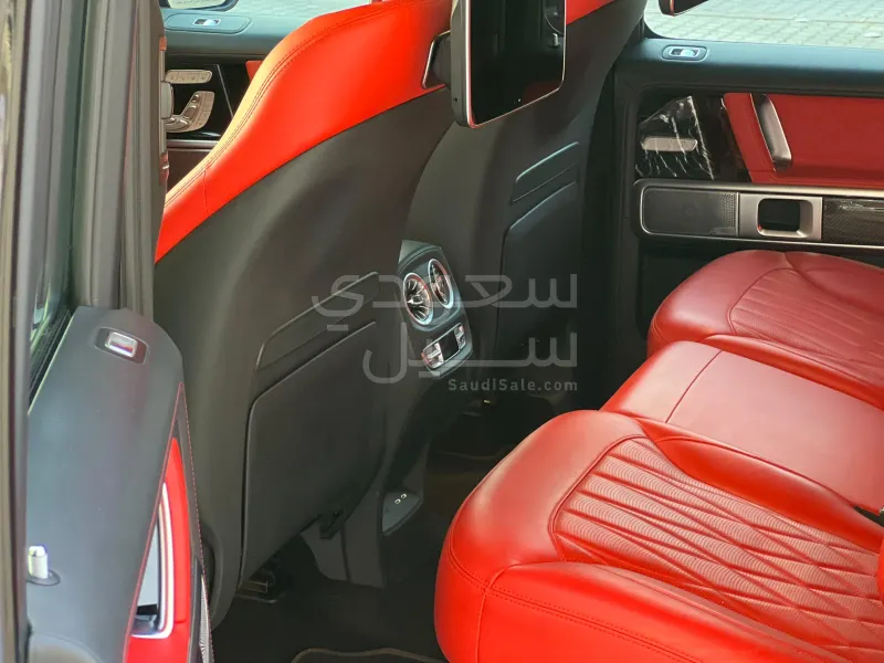 2025 مرسيدس - بنز جي 63 أي إم جي