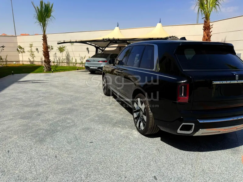2026 رولز رويس كولينان سلفر بادج