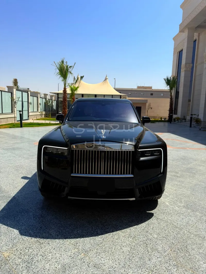 2026 رولز رويس كولينان سلفر بادج