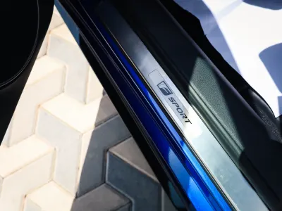 2026 لكزس آي إس 350 إف