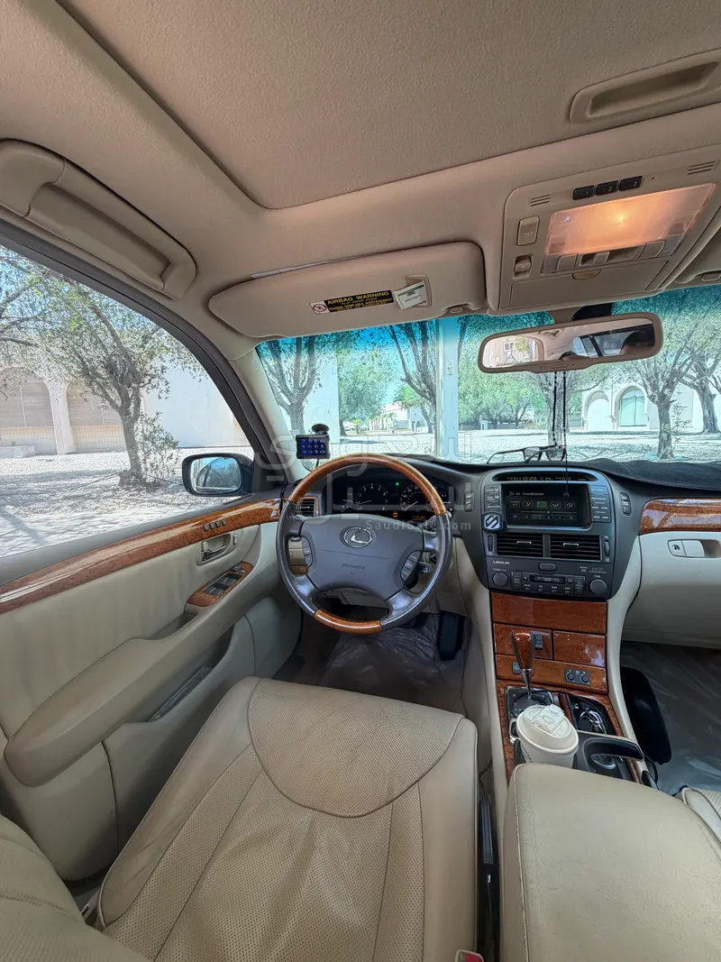 2005 لكزس إل إس 430