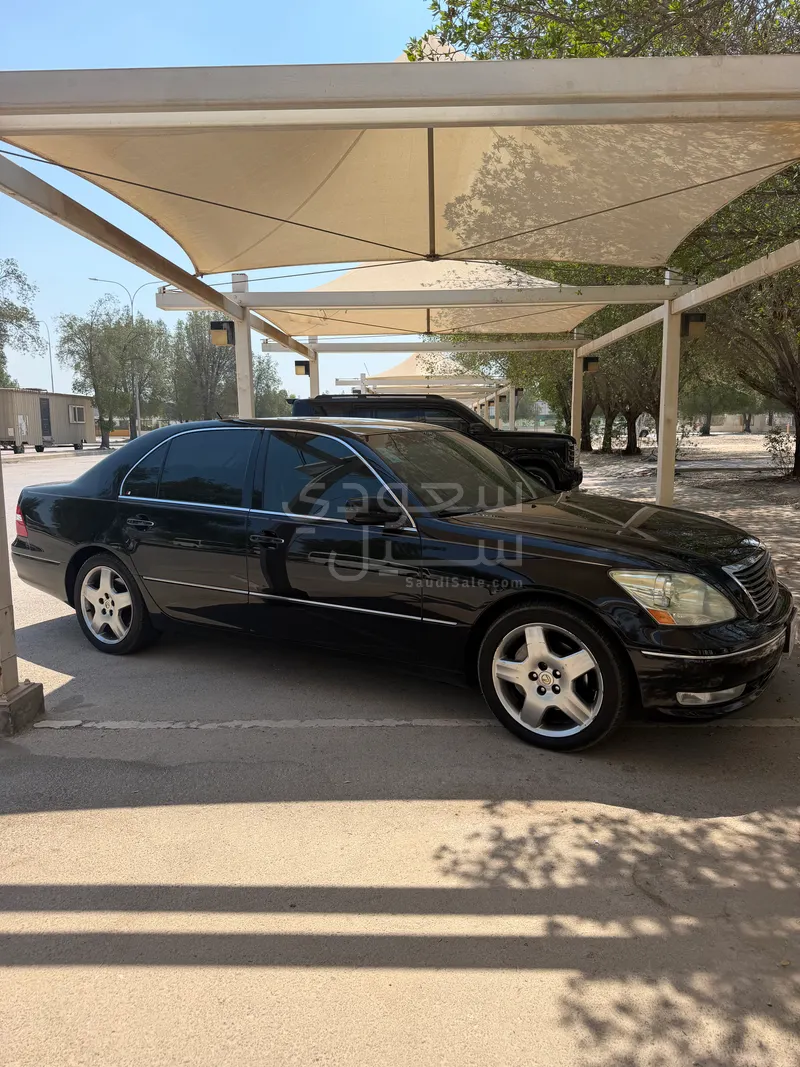 2005 لكزس إل إس 430