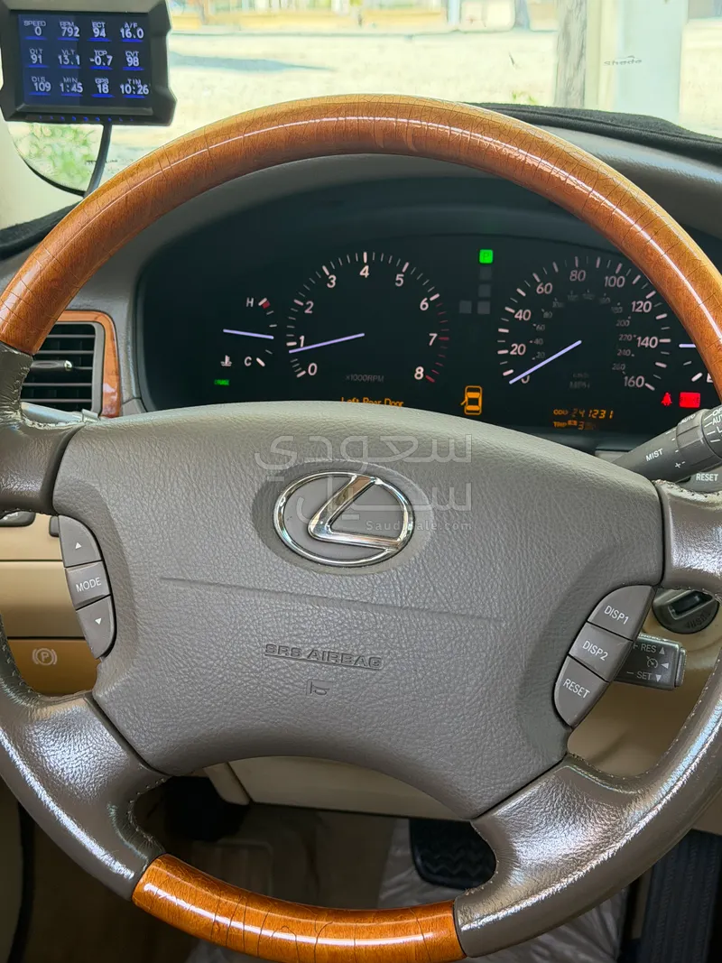 2005 لكزس إل إس 430