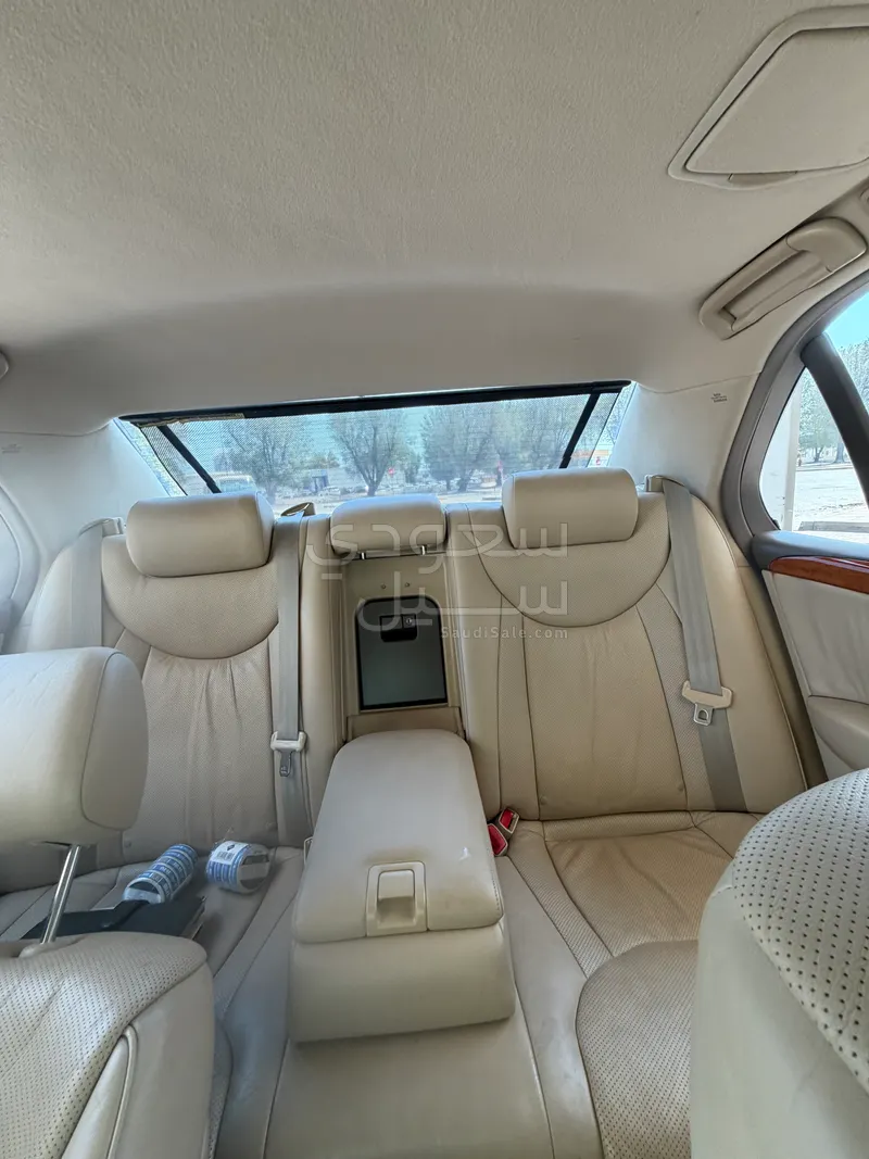 2005 لكزس إل إس 430