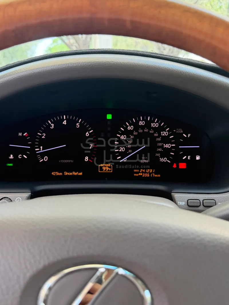 2005 لكزس إل إس 430