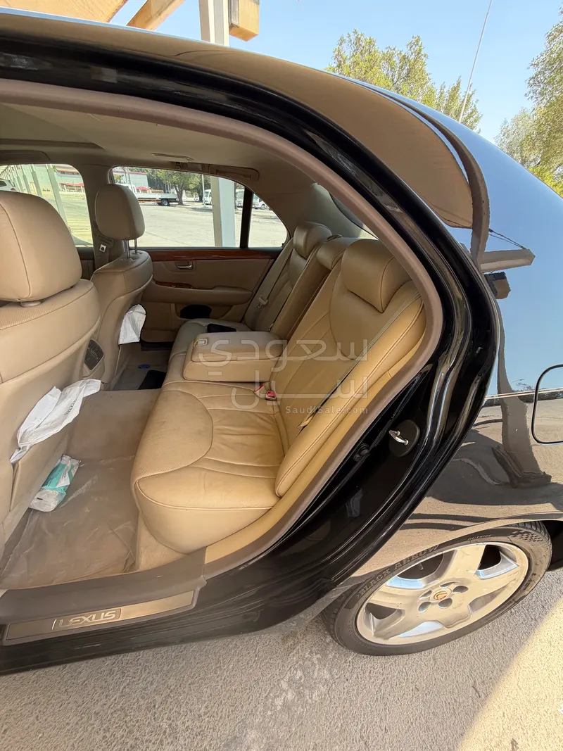 2005 لكزس إل إس 430