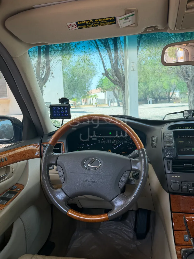 2005 لكزس إل إس 430
