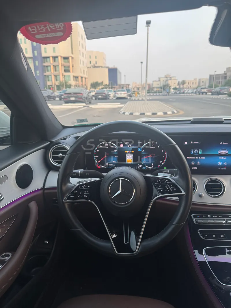 2021 مرسيدس - بنز إي 250