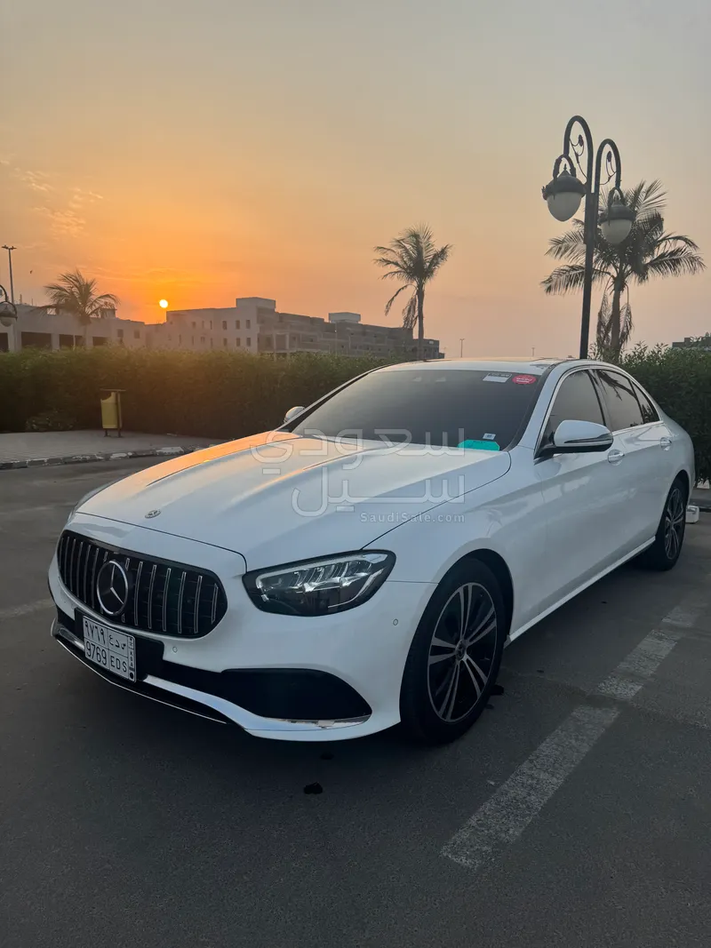 2021 مرسيدس - بنز إي 250