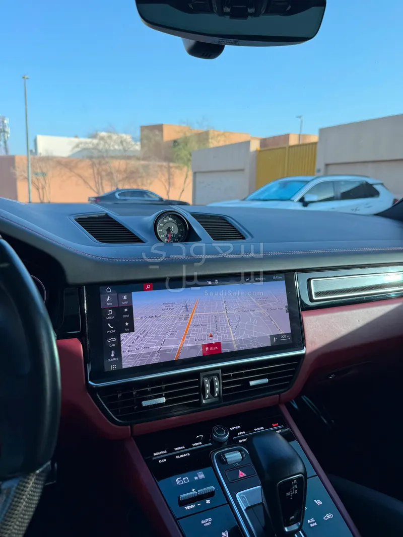 2019 بورش كايين اس