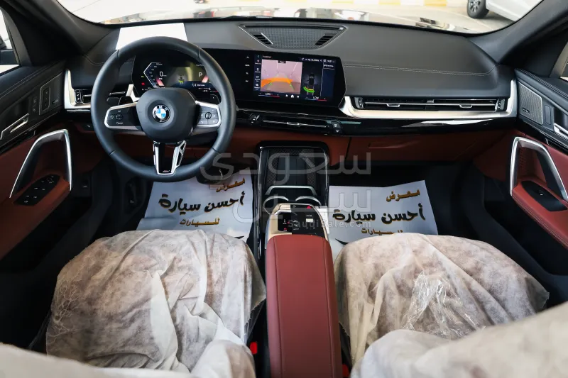 2027 بي ام دبليو الفئة اكس 2
