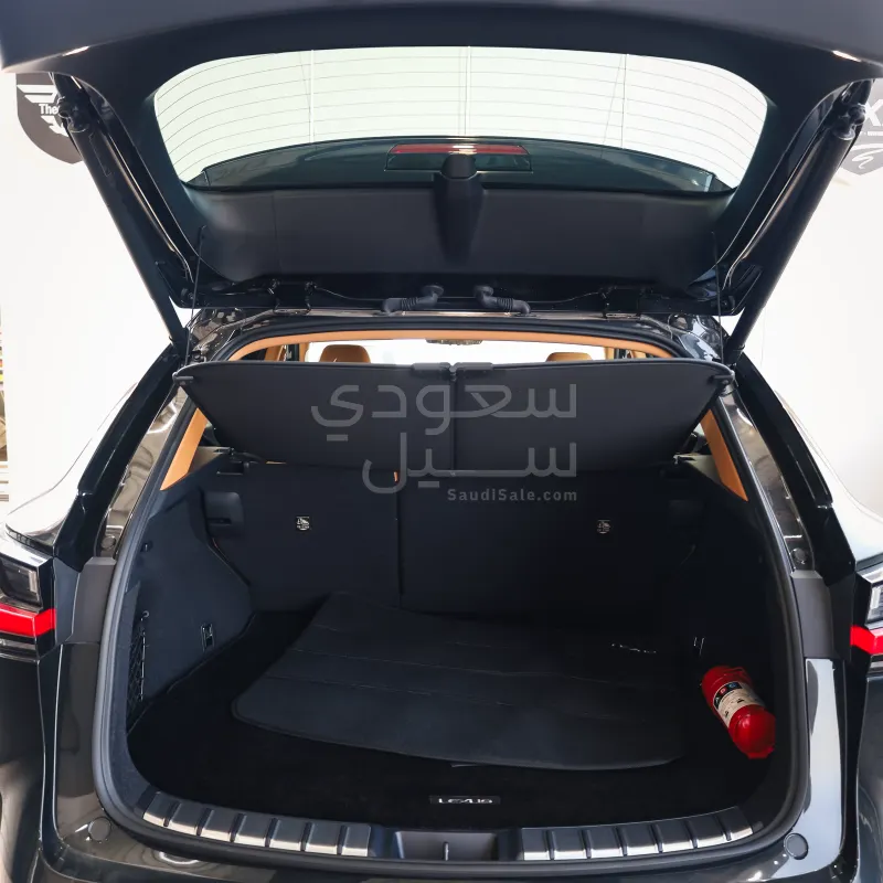 2026 لكزس إن إكس 350
