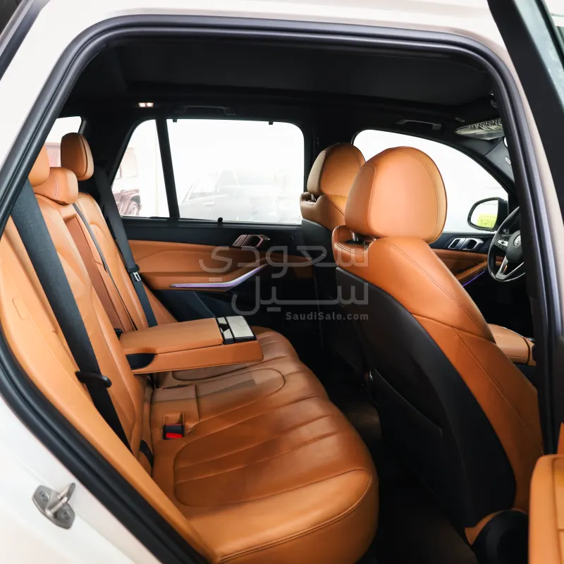 2021 بي ام دبليو الفئة اكس 5