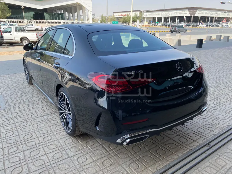 2026 مرسيدس - بنز سي 200