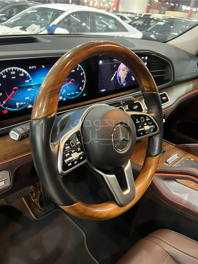 2023 مرسيدس - بنز جي إل إي 450
