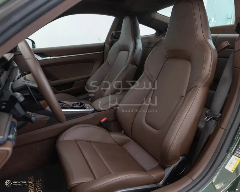 2026 بورش 911 كاريرا