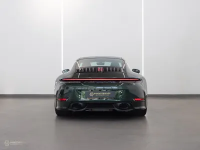 2026 بورش 911 كاريرا
