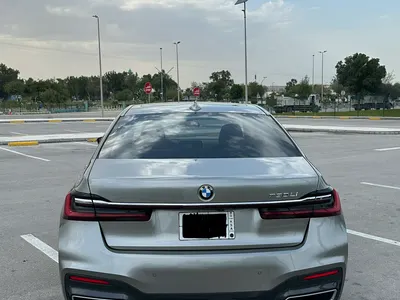 2020 بي ام دبليو الفئة السابعة 730 إل أي