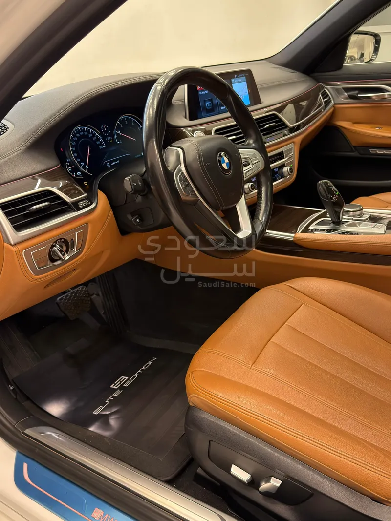 2018 بي ام دبليو الفئة السابعة 730 إل أي
