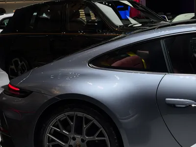 2025 بورش 911 كاريرا