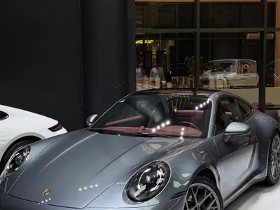 2025 بورش 911 كاريرا