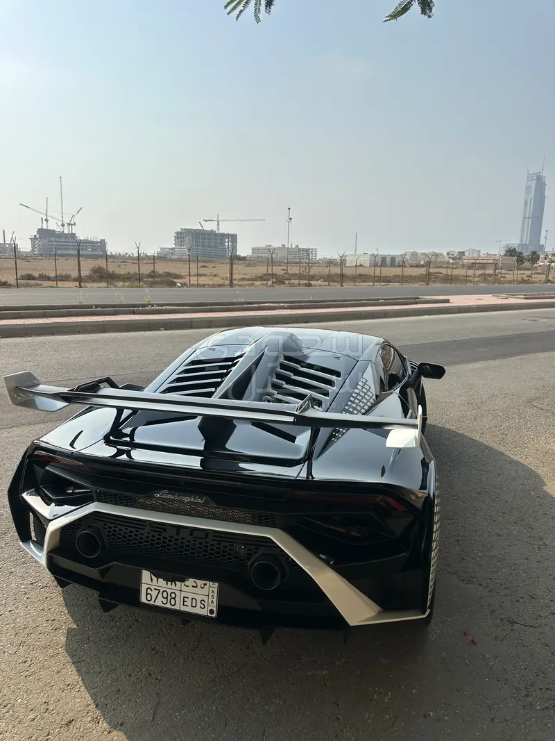 2022 لمبرجيني هوراكان إس تو أو
