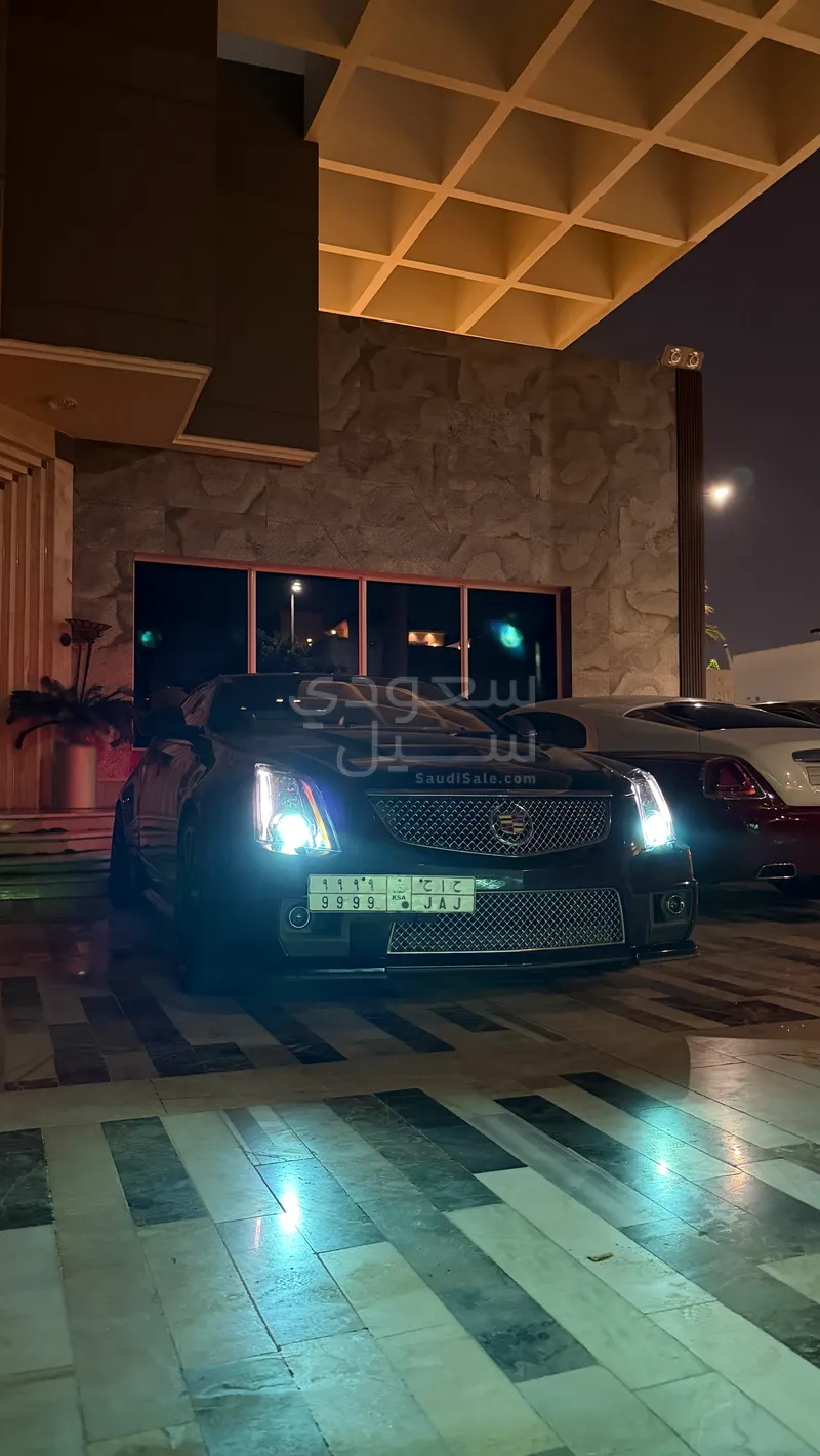 2013 كاديلاك سي تي اس - في سوبر تشارج