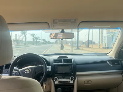 2017 تويوتا كامري جي ال