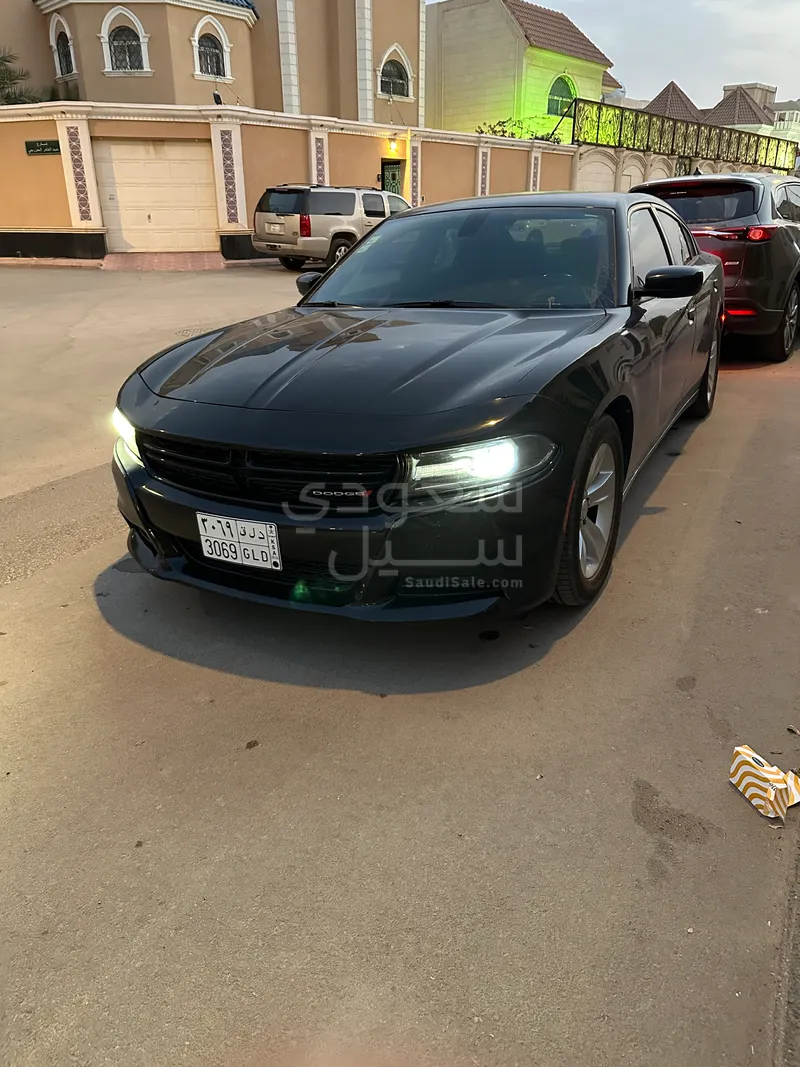 2019 دودج تشارجر اس اكس تي